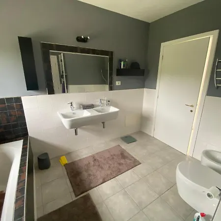 Pool Villa With Wide View On Langhe Hills *