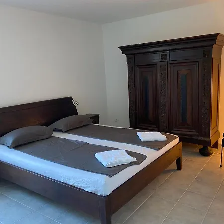 Pool Villa With Wide View On Langhe Hills Villa Mango